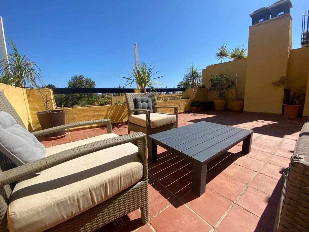 Apartamento Duplex Los Cartujanos I Marbella Esterno foto